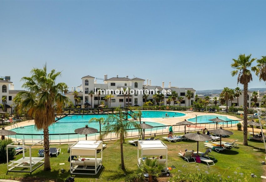 Revente - Appartement - Estepona  - Estepona Centro