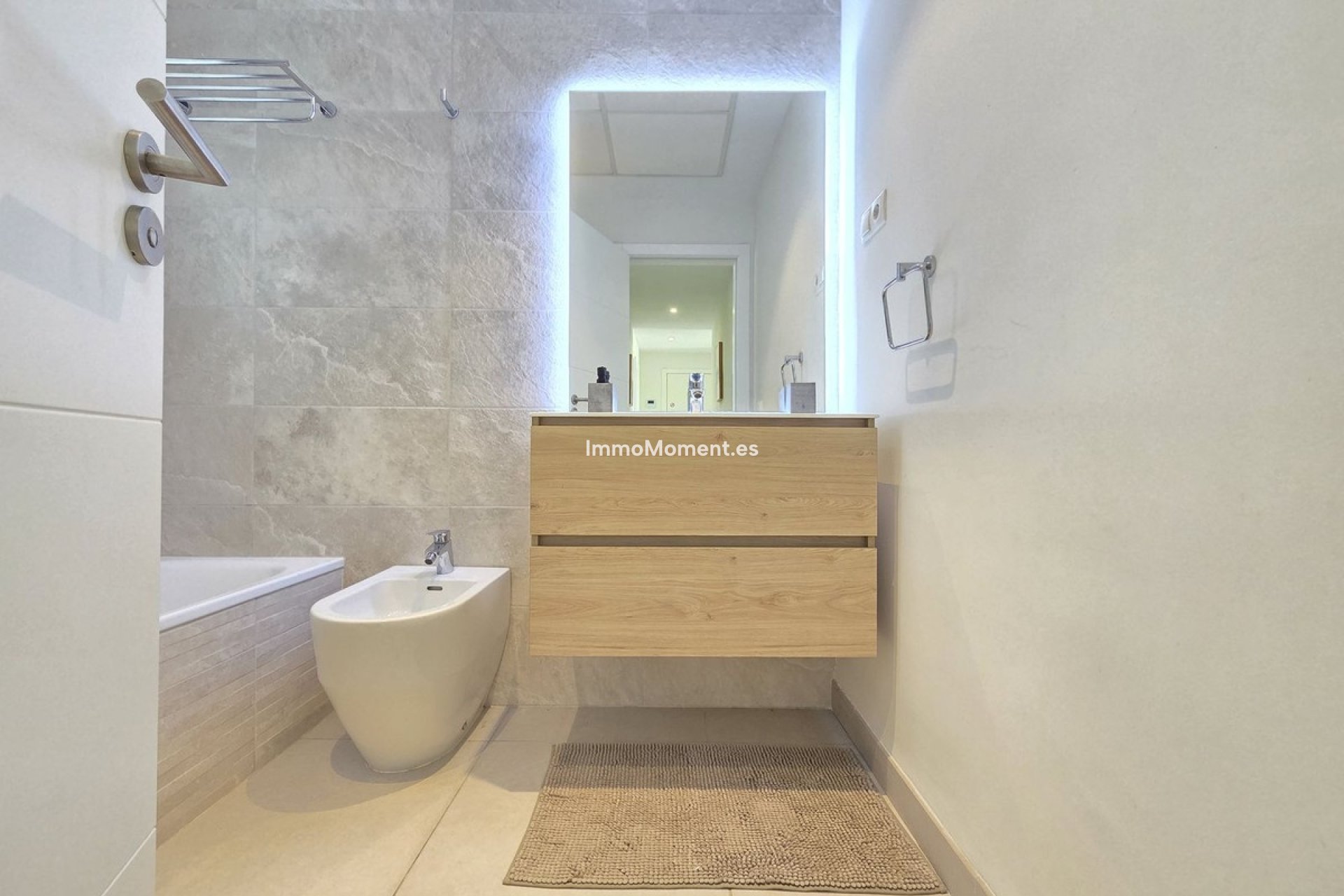 Revente - Appartement - Estepona  - Estepona Centro