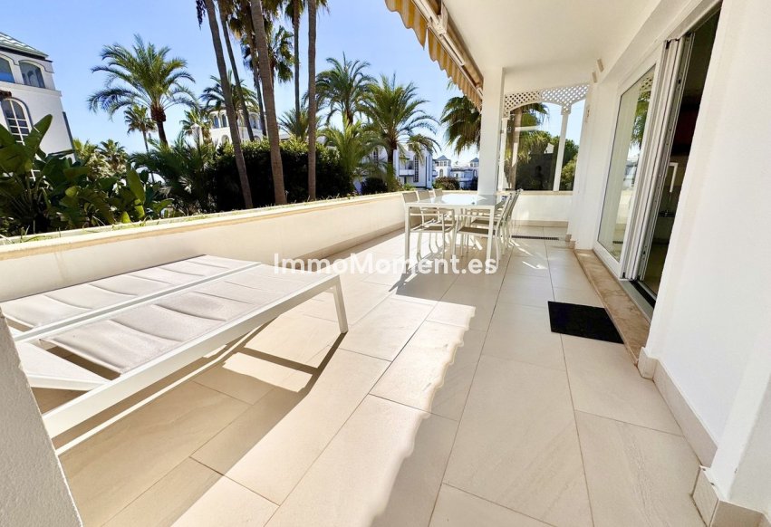 Revente - Appartement - Estepona  - Estepona Centro