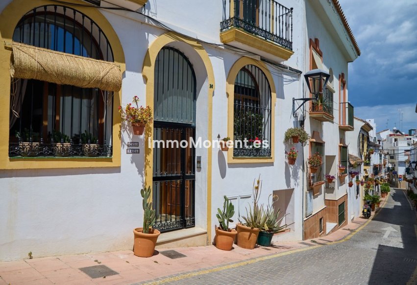 Revente - Appartement - Estepona  - Estepona Centro