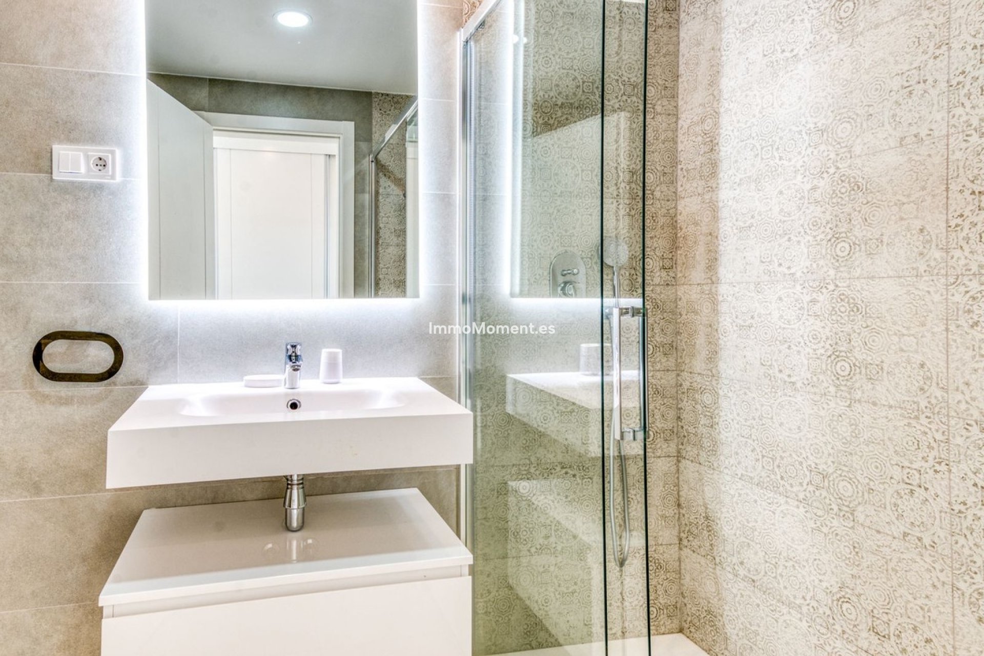 Revente - Appartement - Estepona  - Estepona Centro