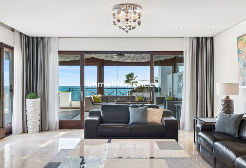 Revente - Appartement - Estepona  - Estepona Centro