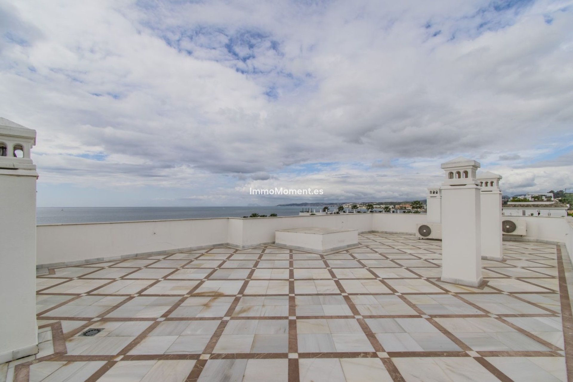 Revente - Appartement - Estepona  - Estepona Centro