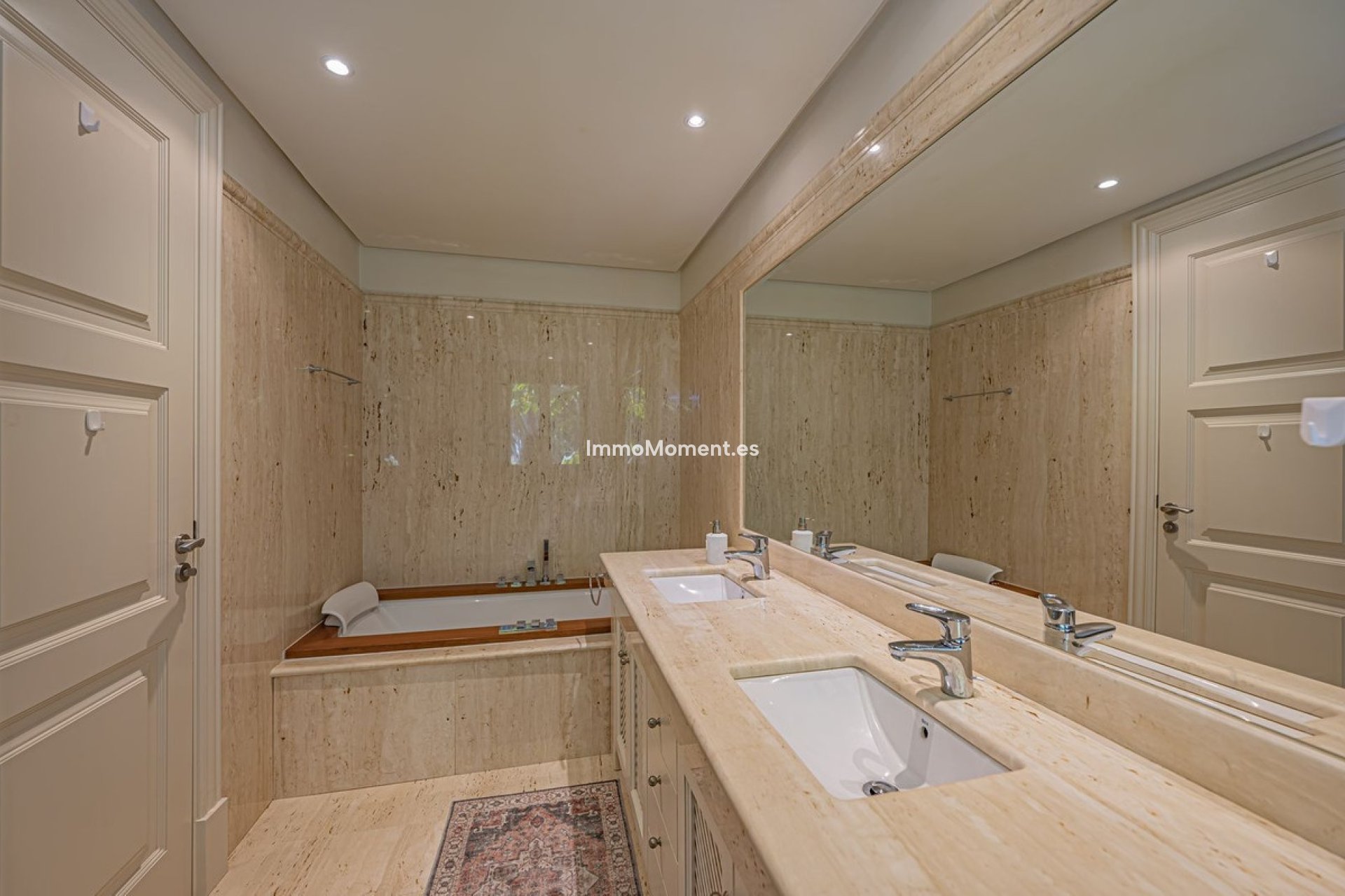 Revente - Appartement - Estepona  - Estepona Centro