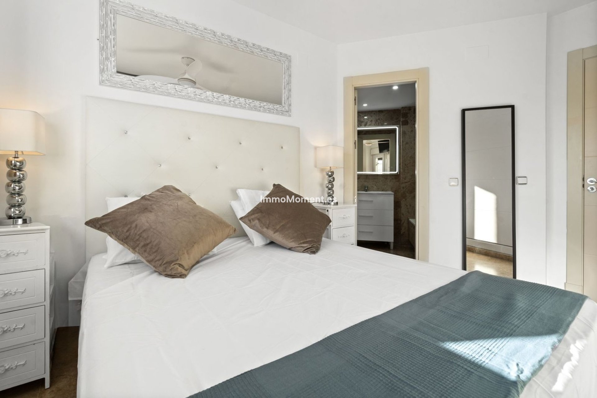 Revente - Appartement - Estepona  - Estepona Centro