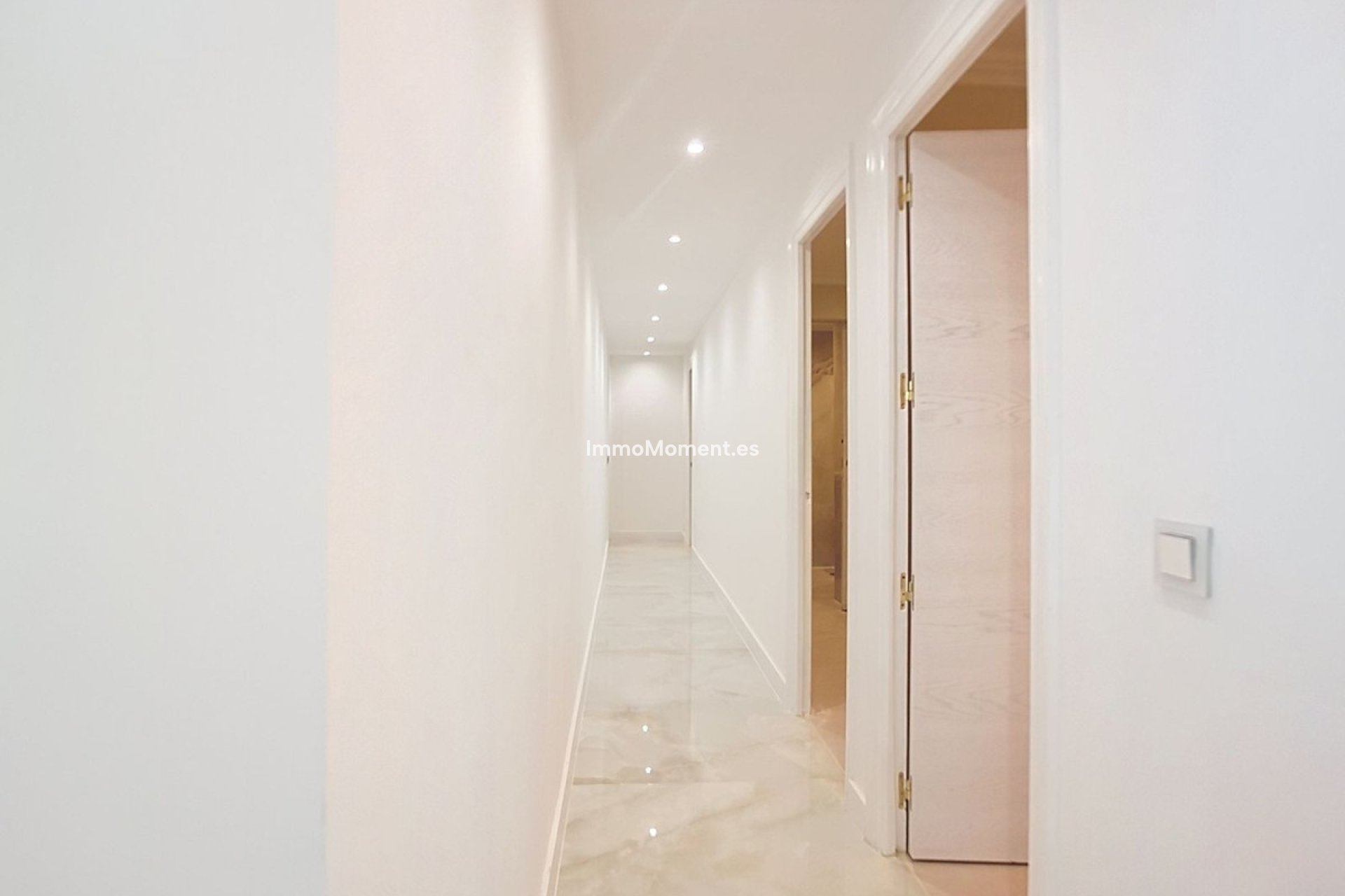 Revente - Appartement - Estepona  - Estepona Centro