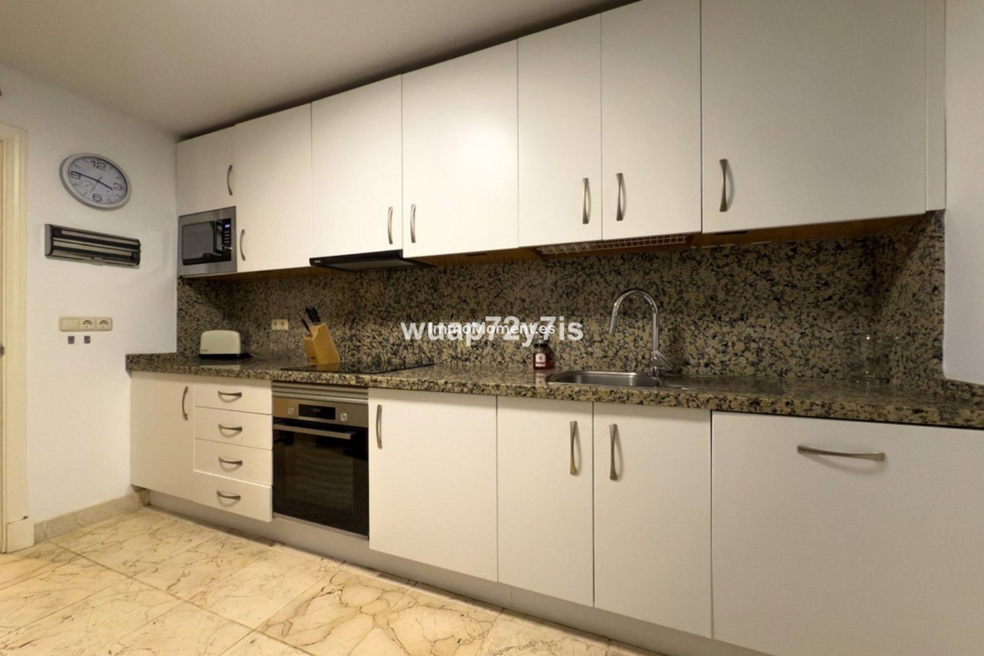 Revente - Appartement - Estepona  - Estepona Centro