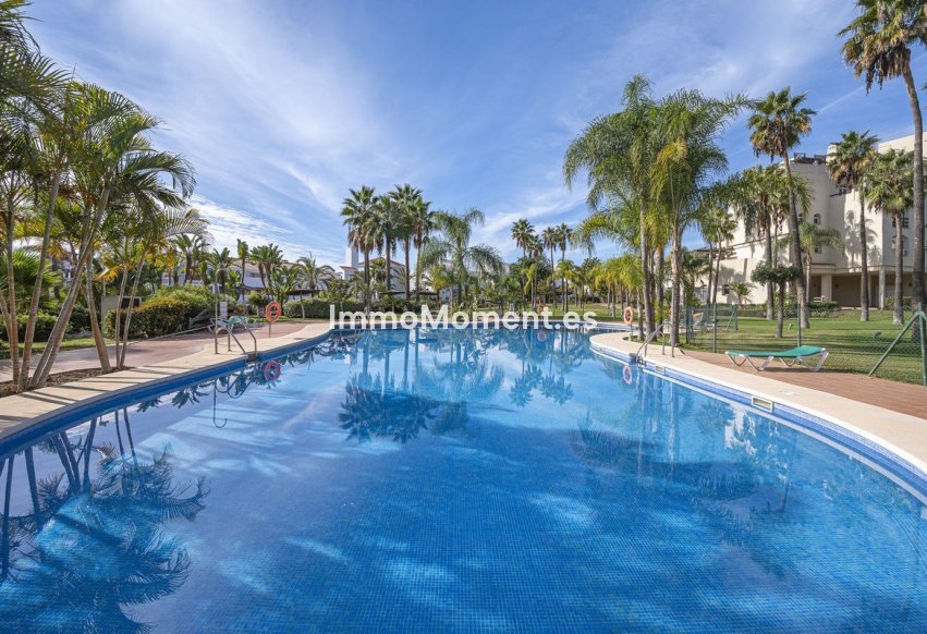 Revente - Appartement - Estepona  - Estepona Centro