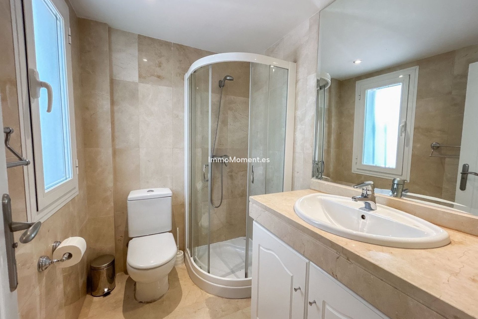 Revente - Appartement - Estepona  - Estepona Centro