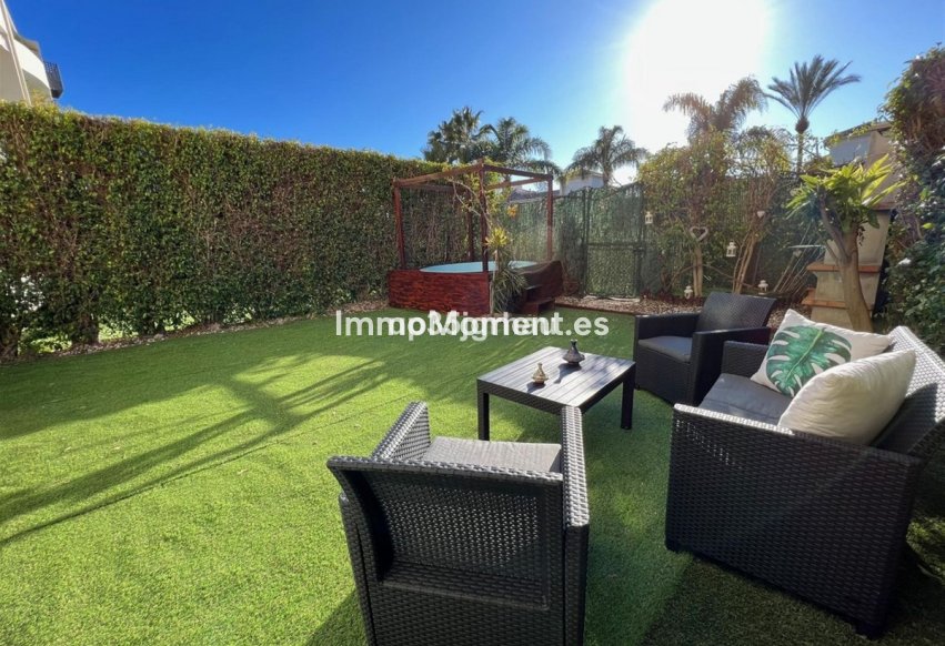 Revente - Appartement - Estepona  - Estepona Centro