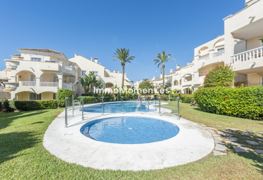 Revente - Appartement - Estepona  - Estepona Centro