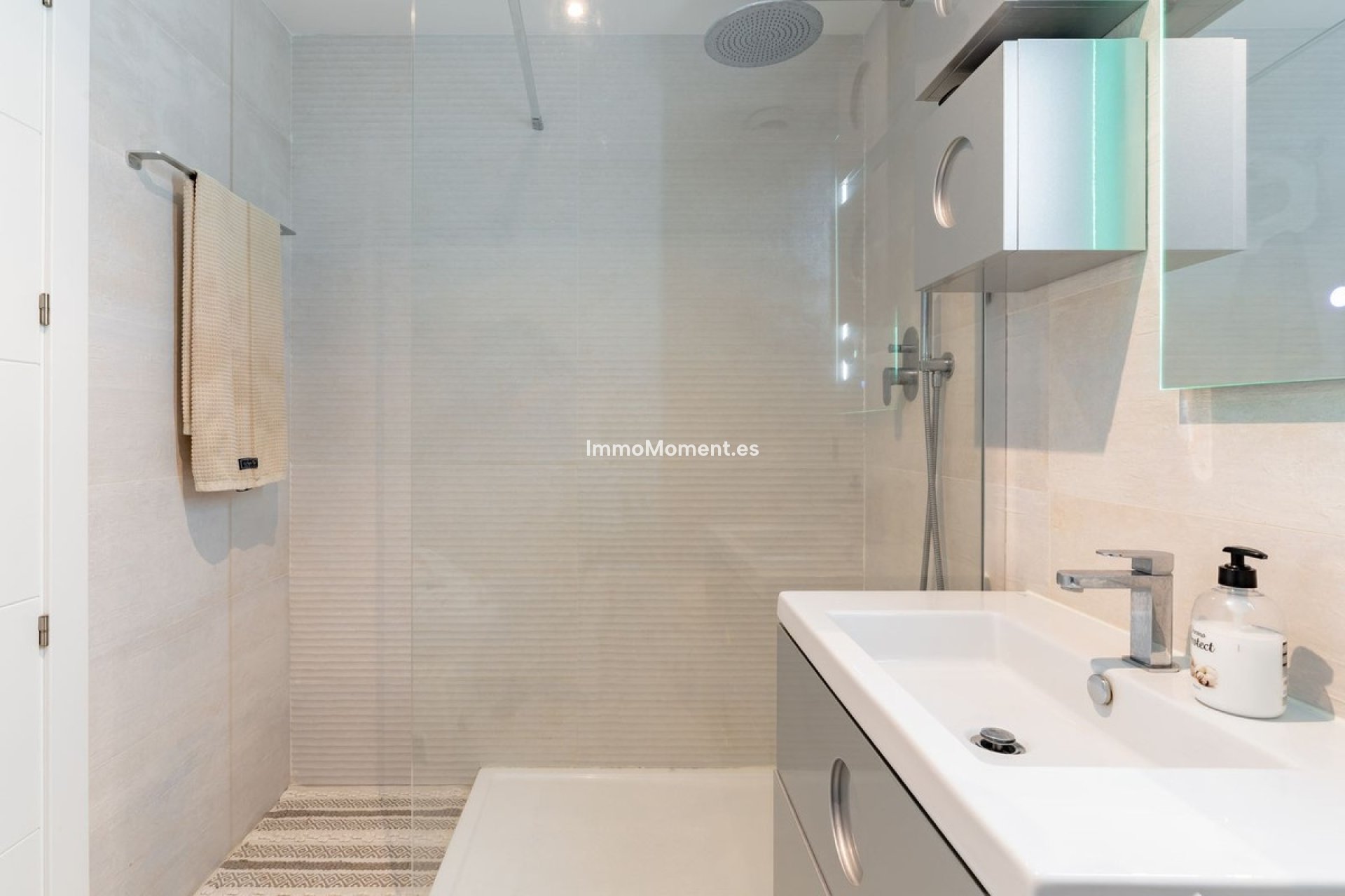 Revente - Appartement - Estepona  - Estepona Centro