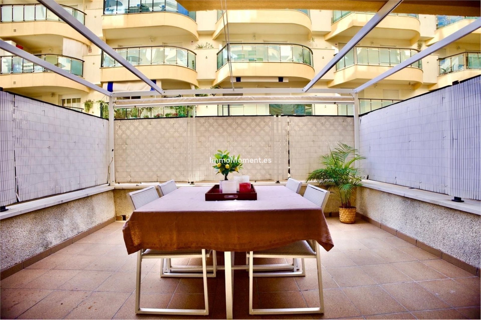 Revente - Appartement - Estepona  - Estepona Centro