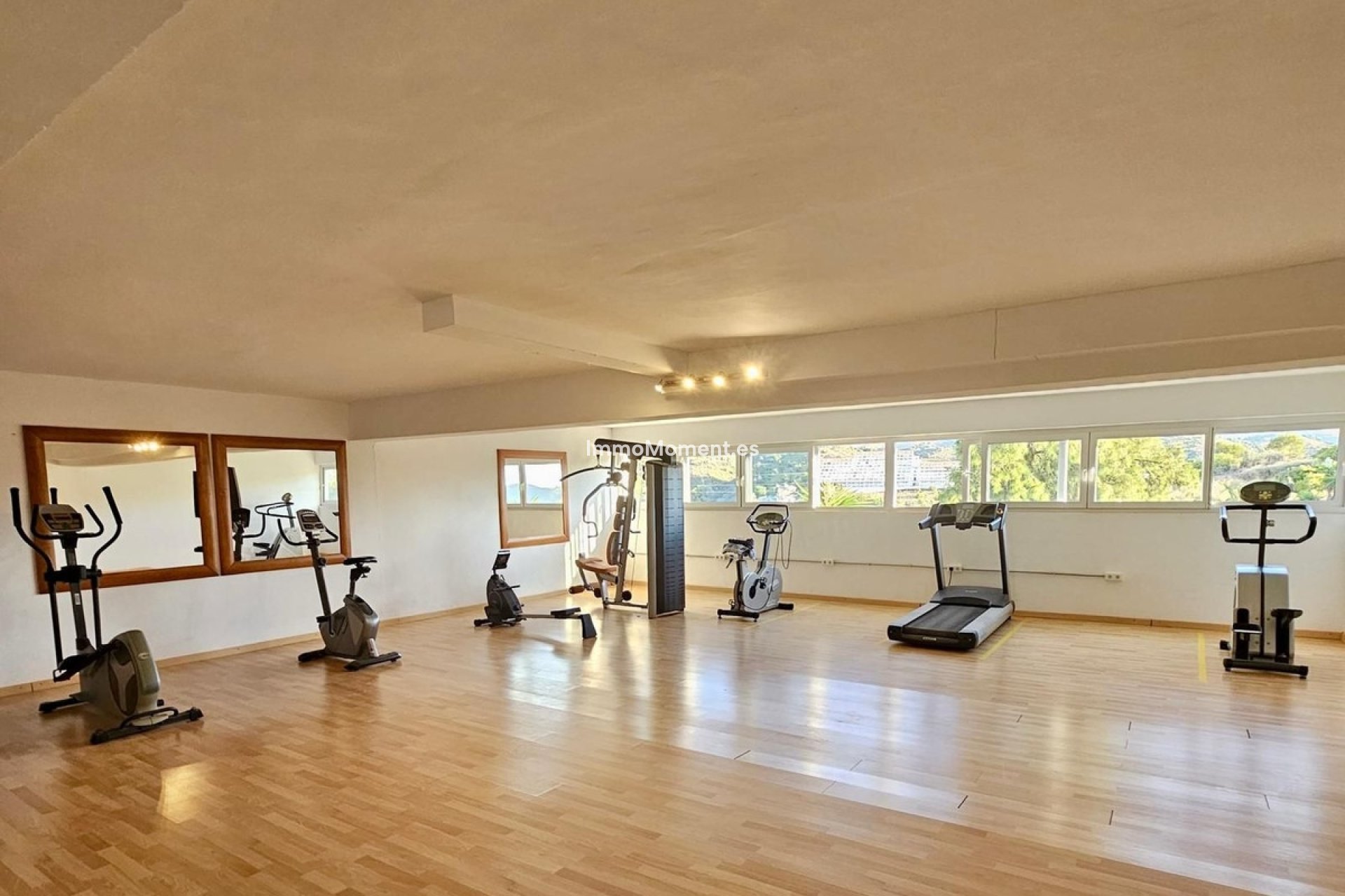 Revente - Appartement - Estepona  - Estepona Centro