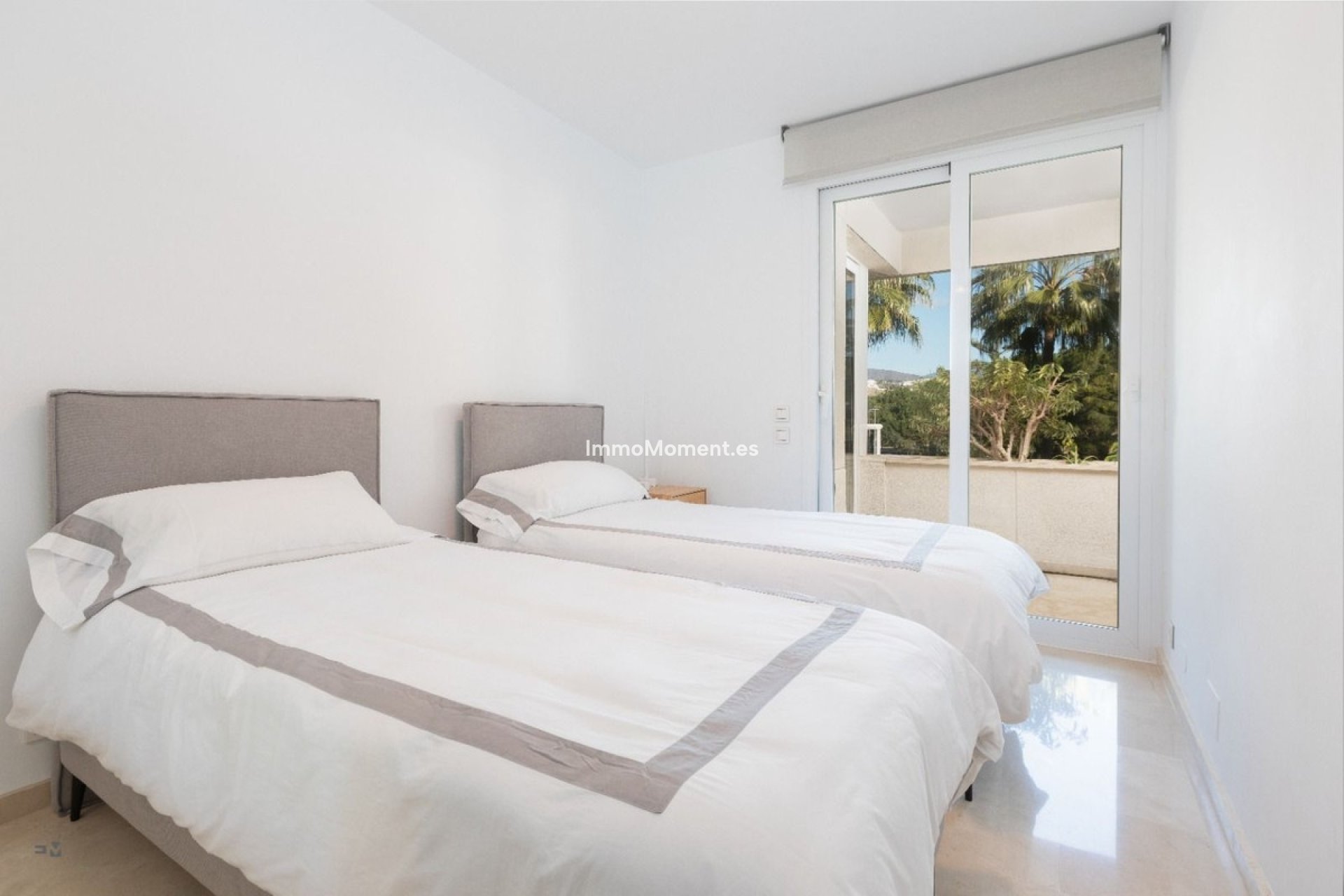 Revente - Appartement - Estepona  - Estepona Centro