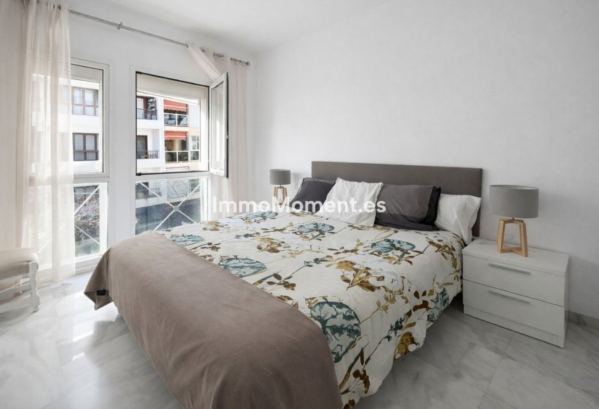 Revente - Appartement - Estepona  - Estepona Centro