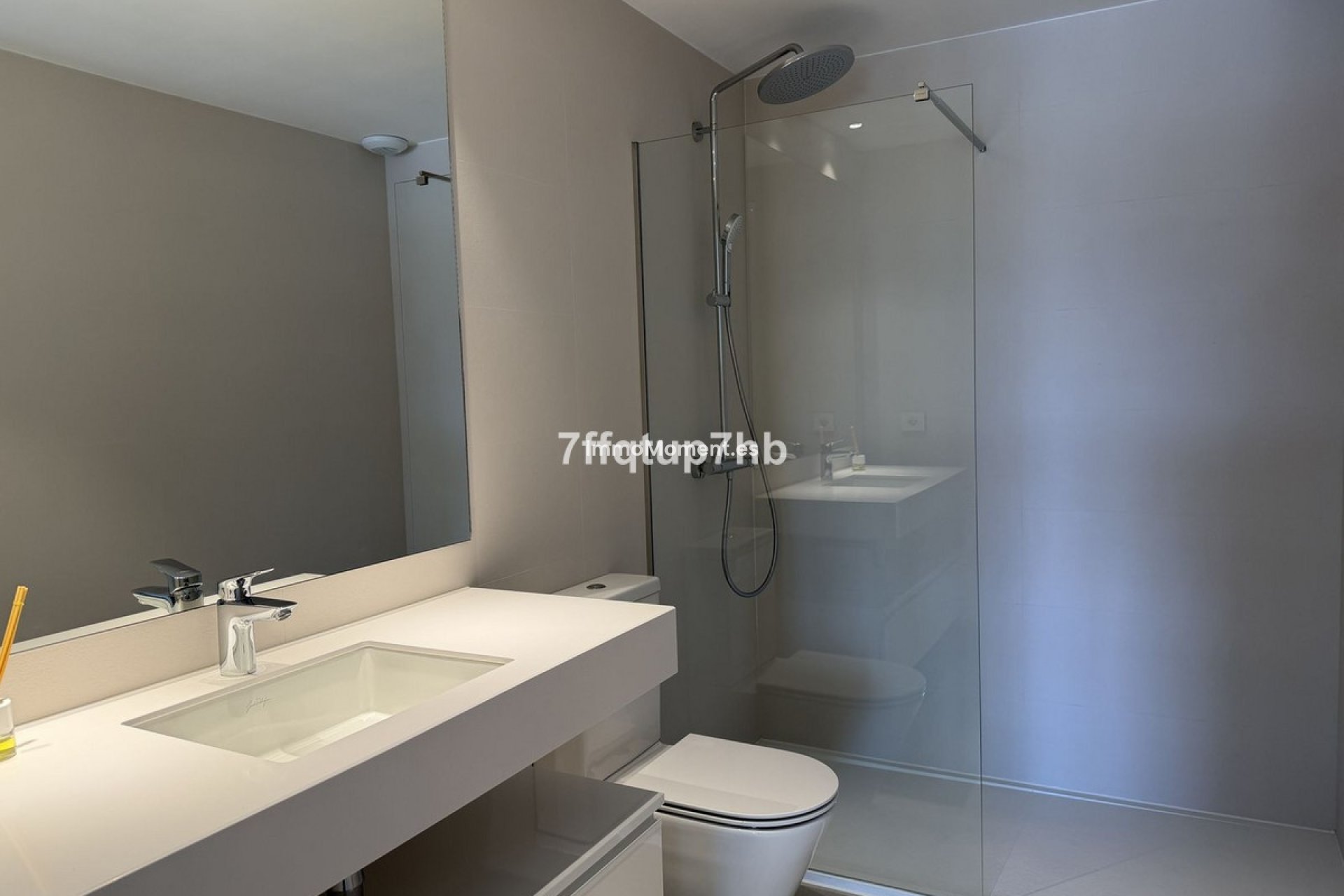 Revente - Appartement - Estepona  - Estepona Centro