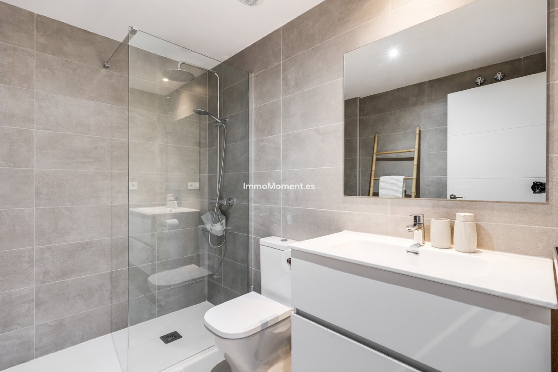 Revente - Appartement - Estepona  - Estepona Centro