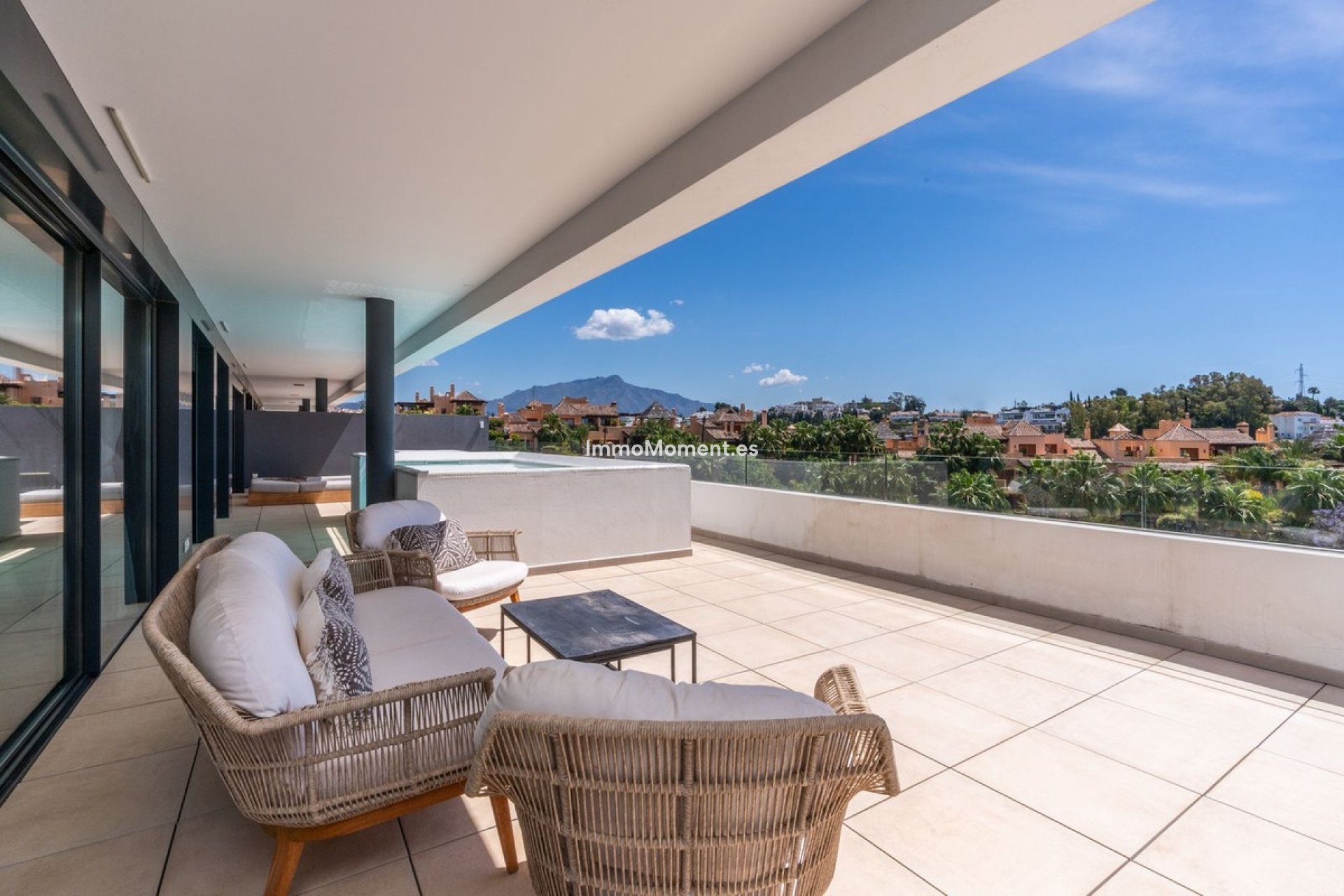 Revente - Appartement - Estepona  - Estepona Centro