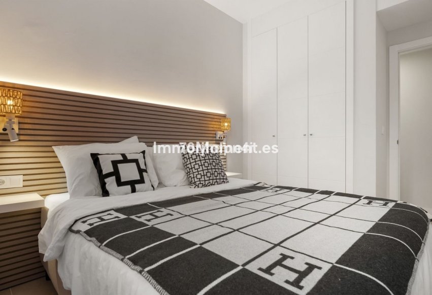 Revente - Appartement - Estepona  - Estepona Centro