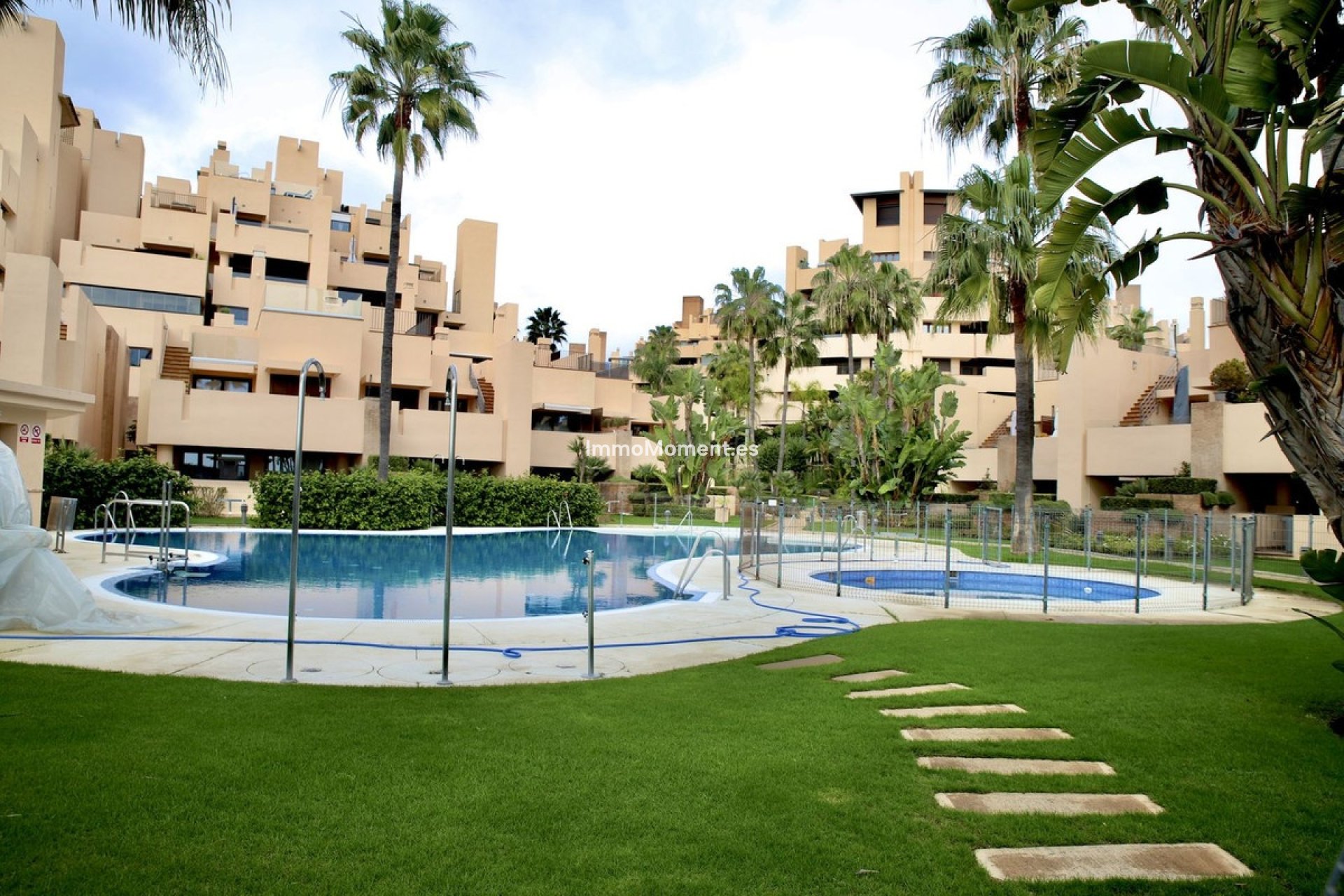 Revente - Appartement - Estepona  - Estepona Centro