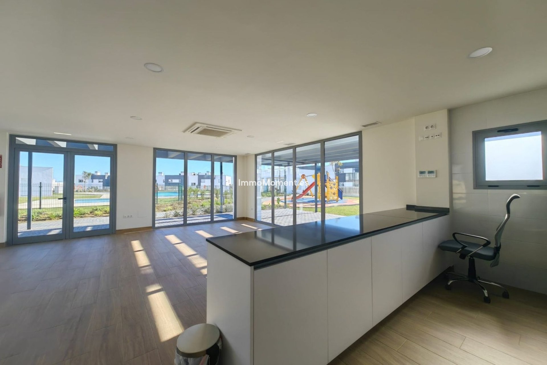 Revente - Appartement - Estepona  - Estepona Centro