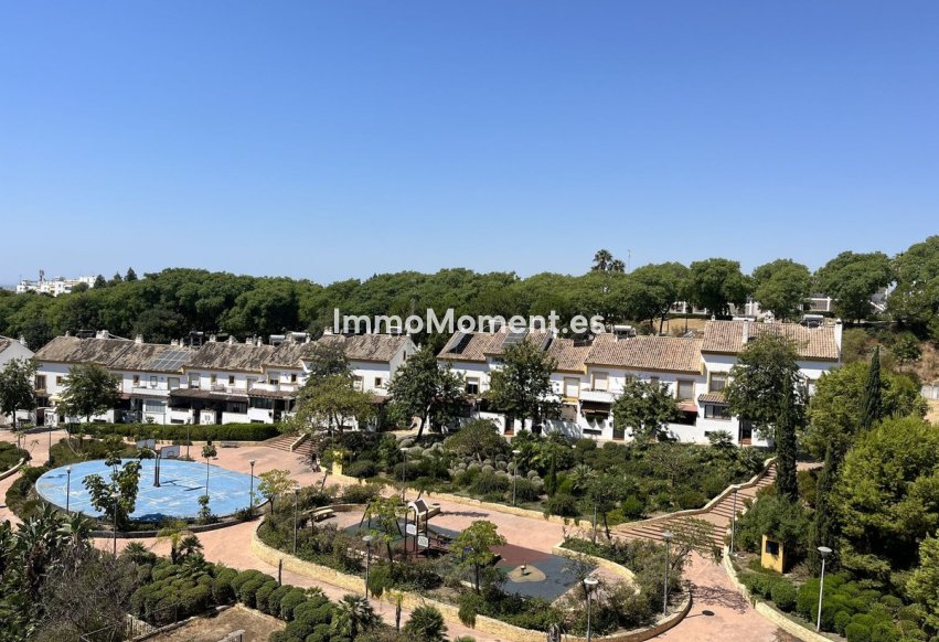 Revente - Appartement - Estepona  - Estepona Centro
