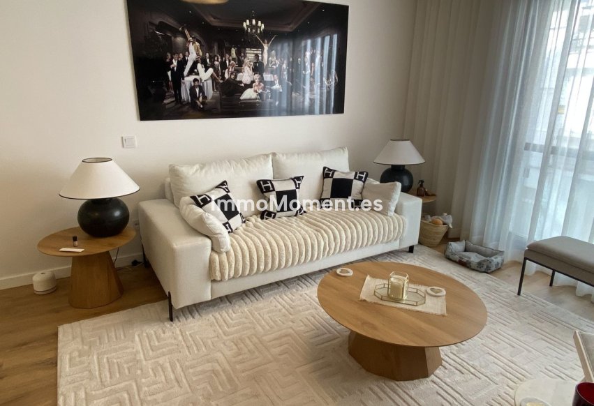 Revente - Appartement - Estepona  - Estepona Centro