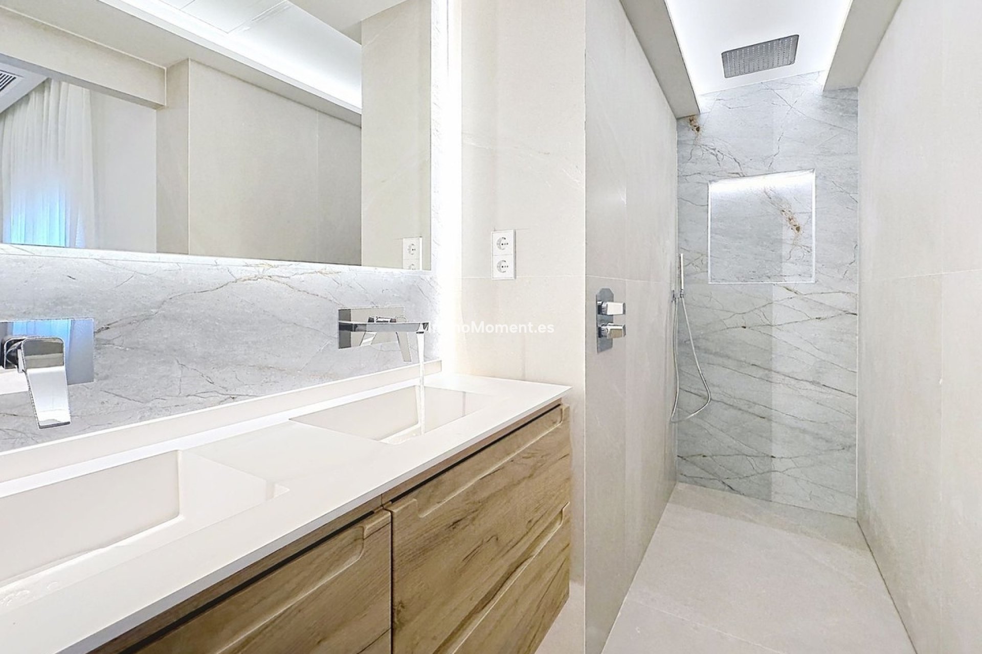 Revente - Appartement - Estepona  - Estepona Centro