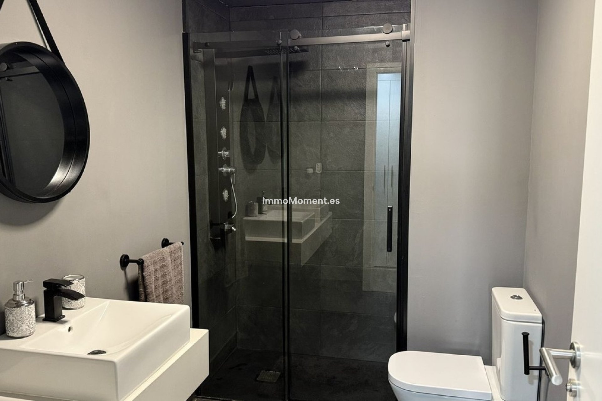 Revente - Appartement - Estepona  - Estepona Centro