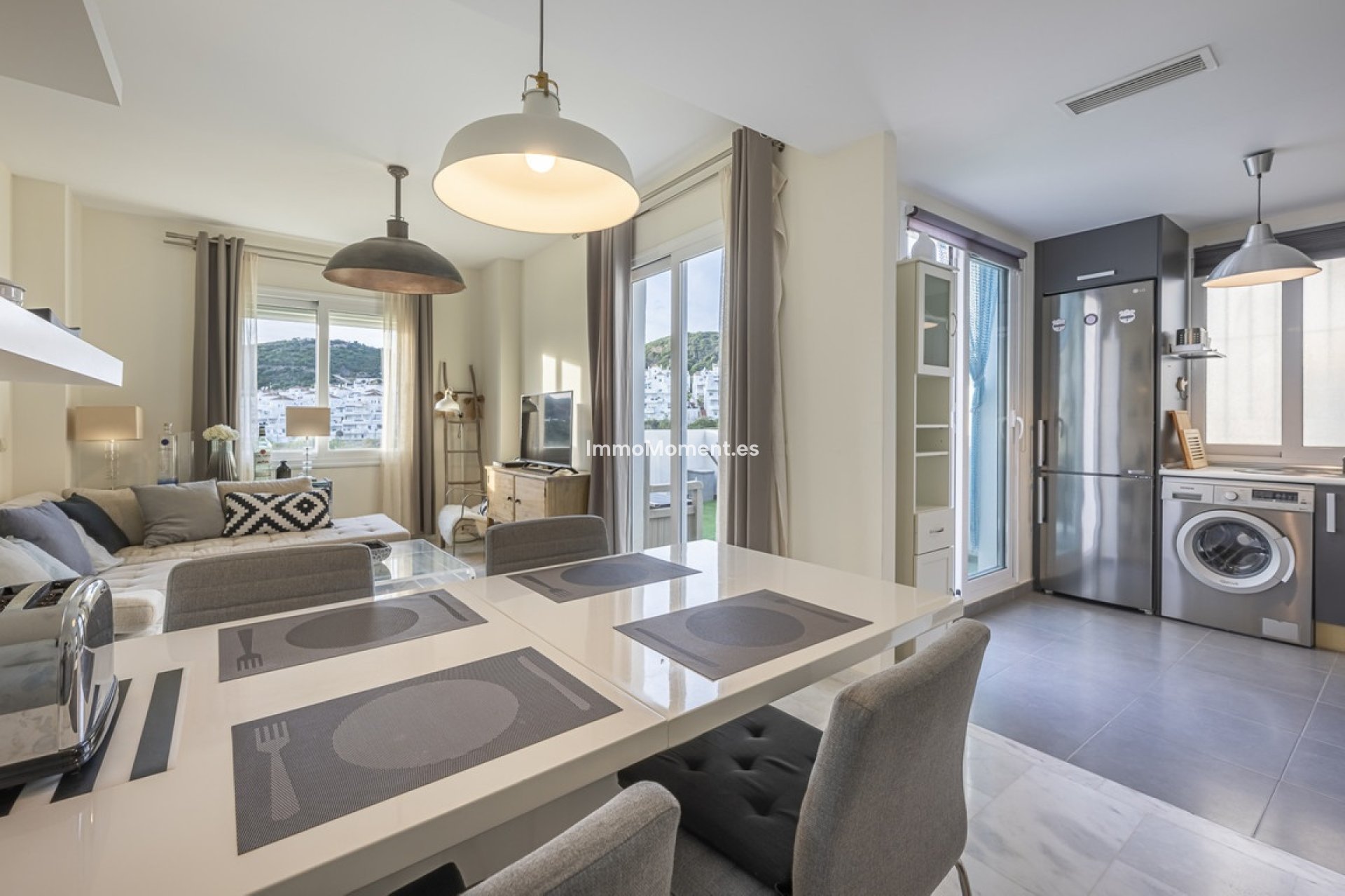 Revente - Appartement - Estepona  - Estepona Centro