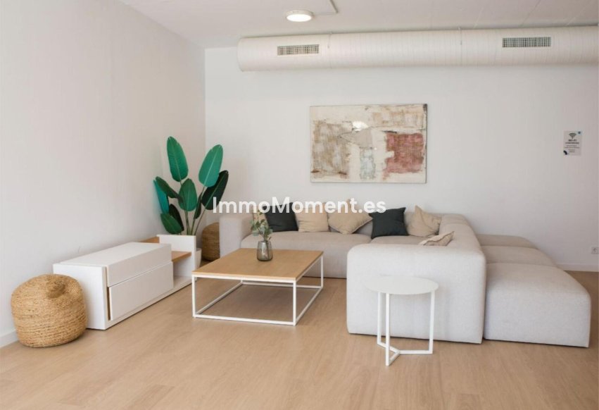 Revente - Appartement - Estepona  - Estepona Centro
