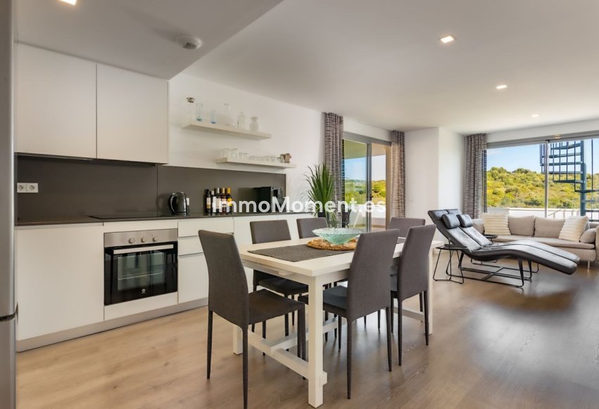 Revente - Appartement - Estepona  - Estepona Centro