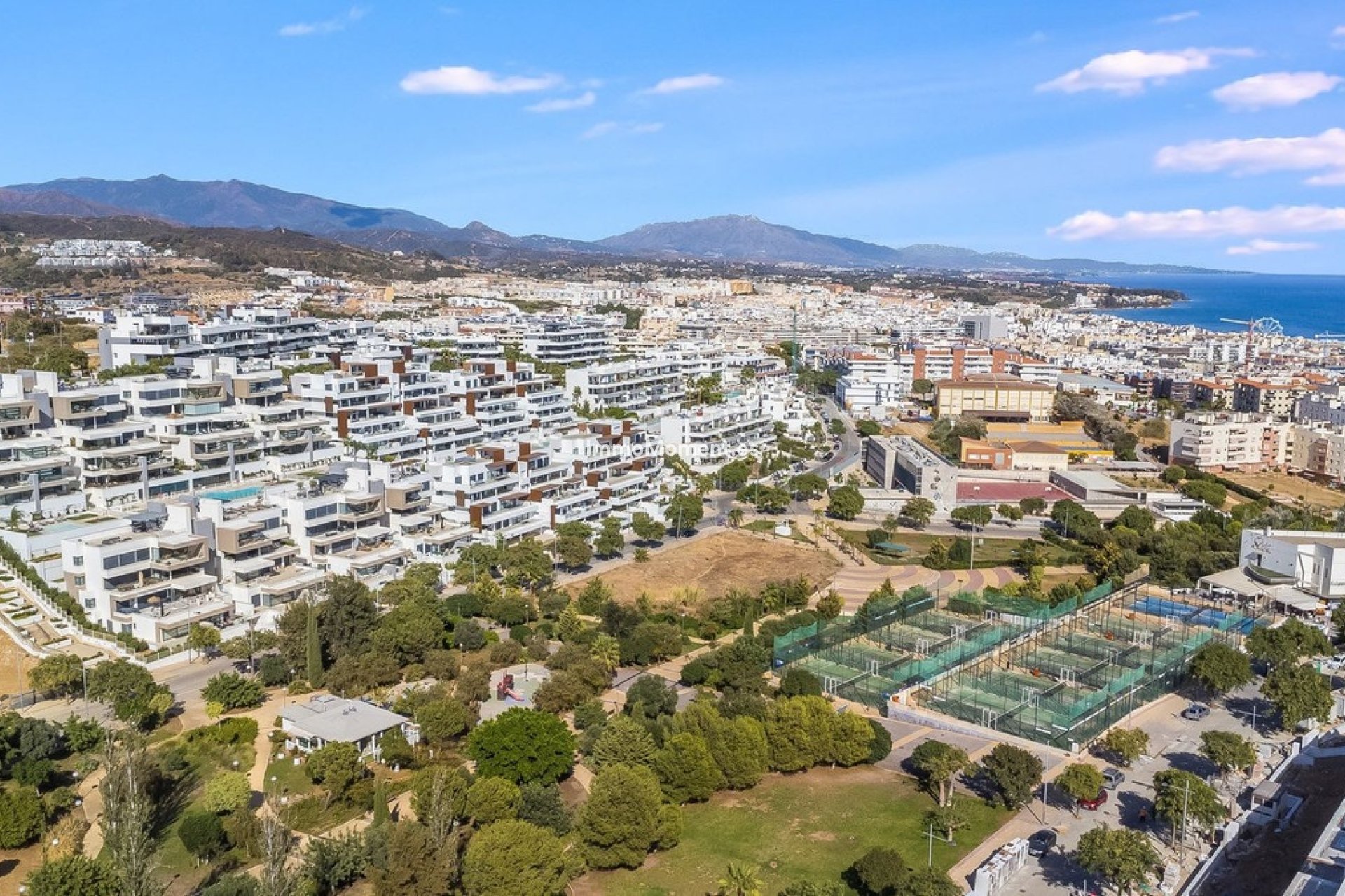 Revente - Appartement - Estepona  - Estepona Centro