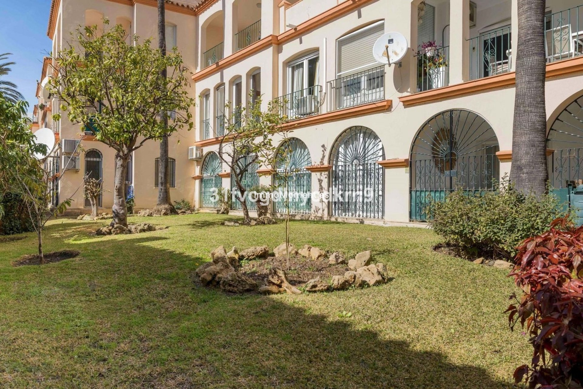 Revente - Appartement - Estepona  - Estepona Centro