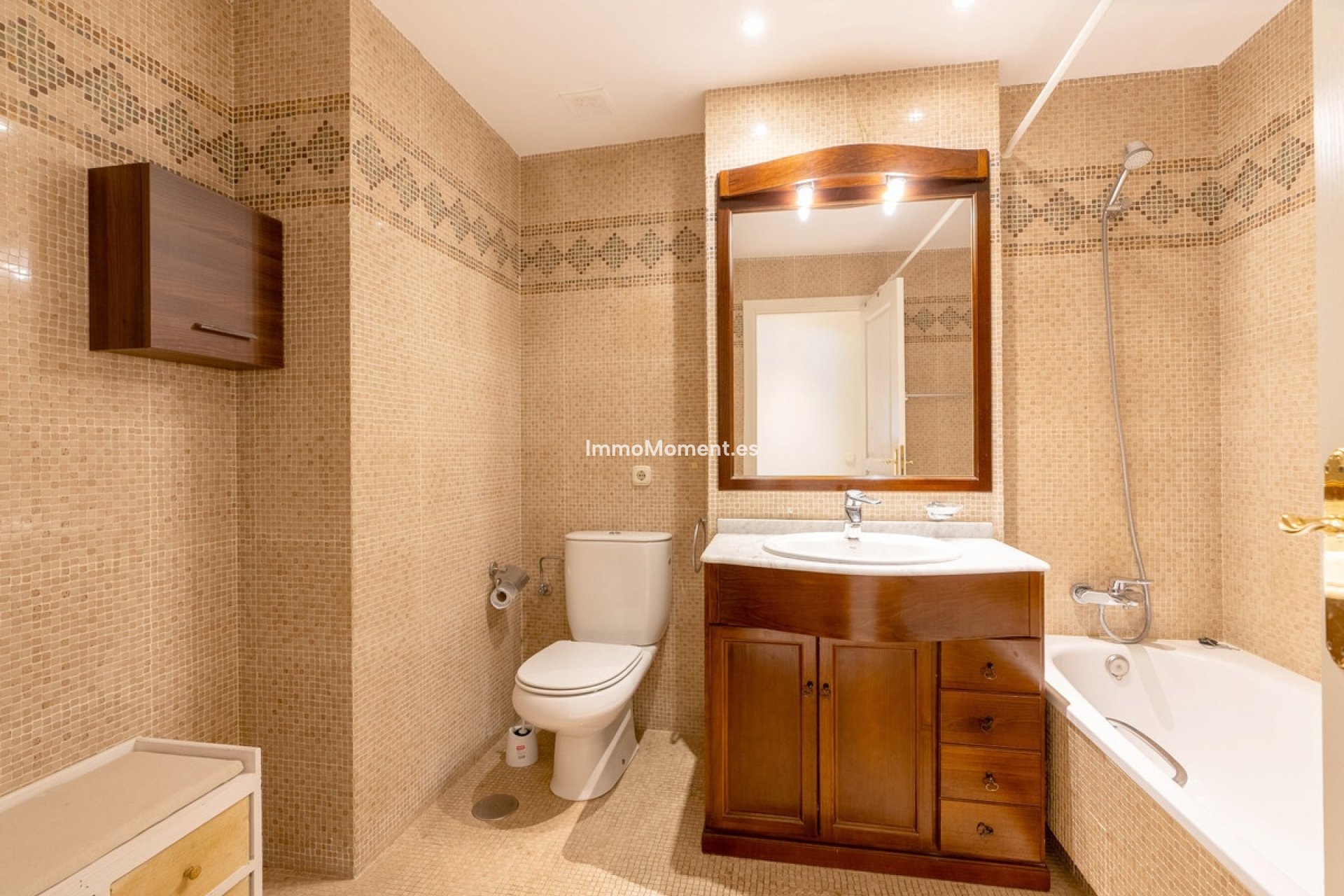 Revente - Appartement - Estepona  - Estepona Centro