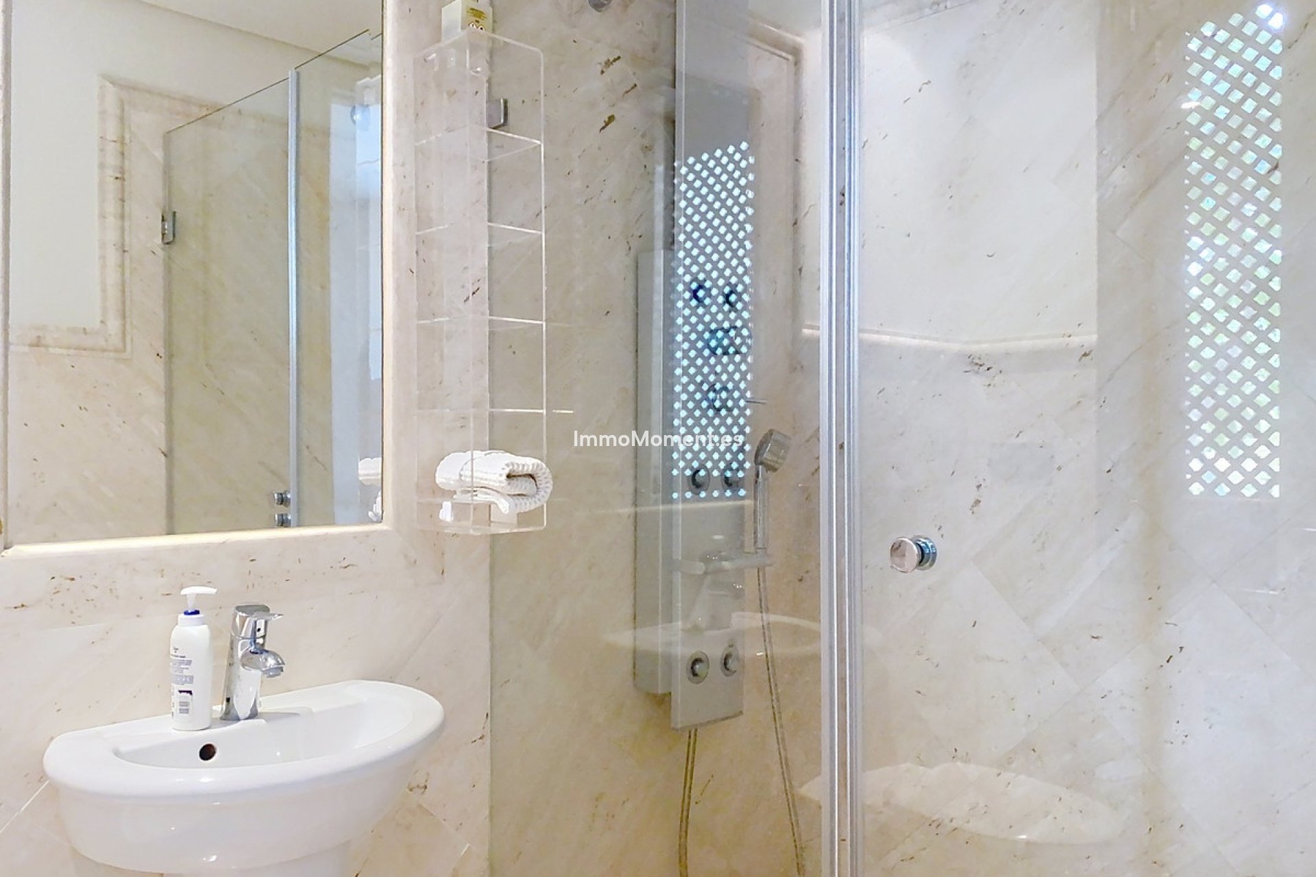 Revente - Appartement - Estepona  - Estepona Centro