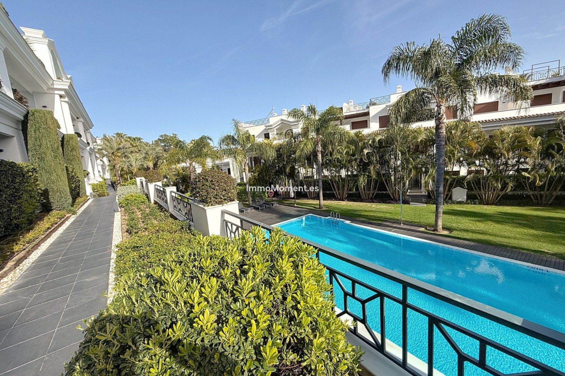 Revente - Appartement - Estepona  - Estepona Centro
