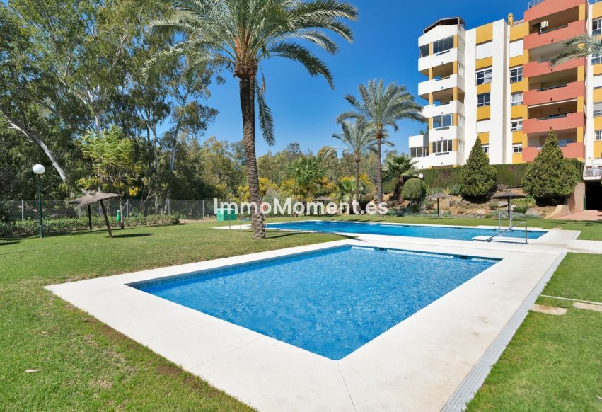 Revente - Appartement - Estepona  - Estepona Centro