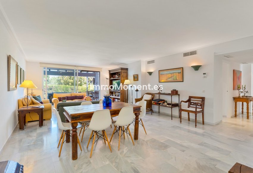 Revente - Appartement - Estepona  - Estepona Centro