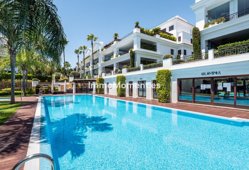 Revente - Appartement - Estepona  - Estepona Centro