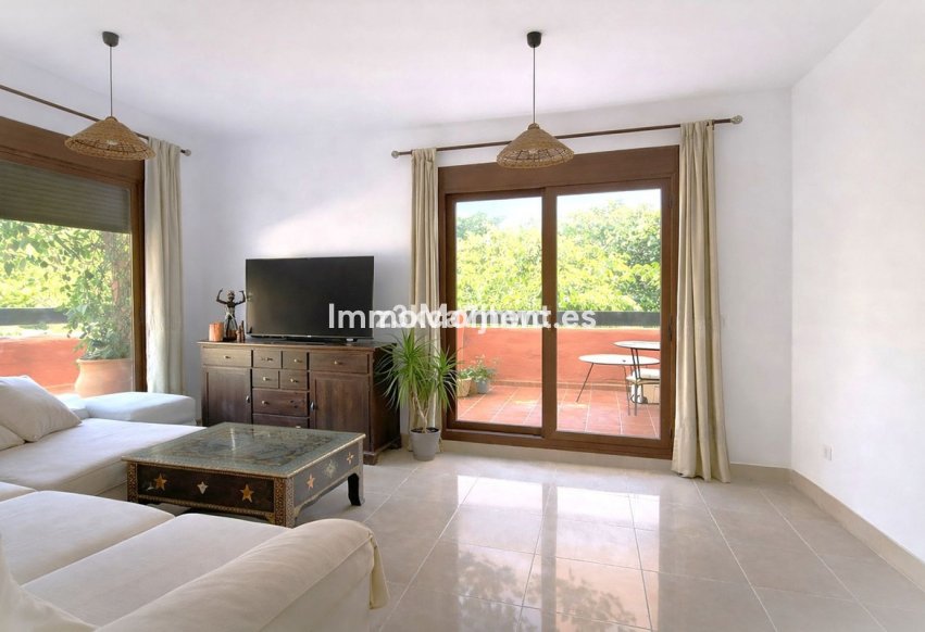 Revente - Appartement - Estepona  - Estepona Centro