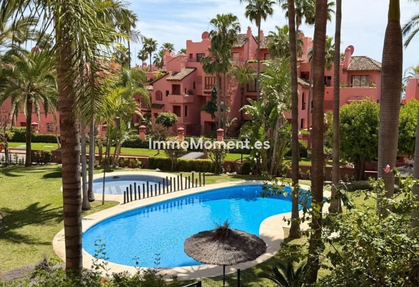 Revente - Appartement - Estepona  - Estepona Centro