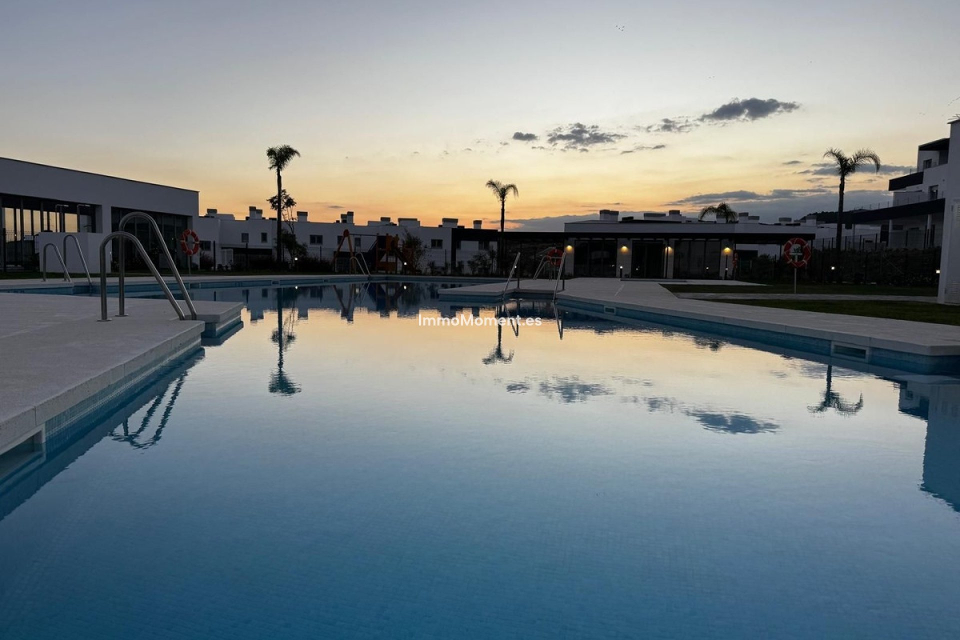 Revente - Appartement - Estepona  - Estepona Centro