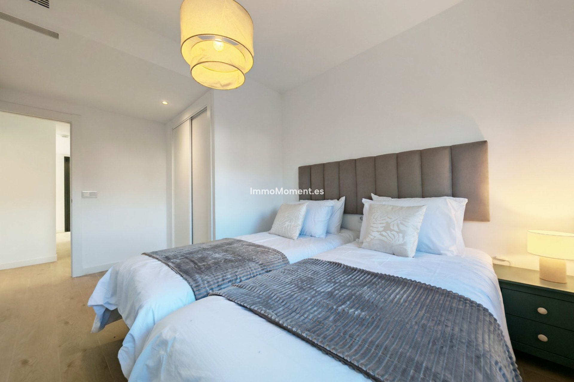 Revente - Appartement - Estepona  - Estepona Centro