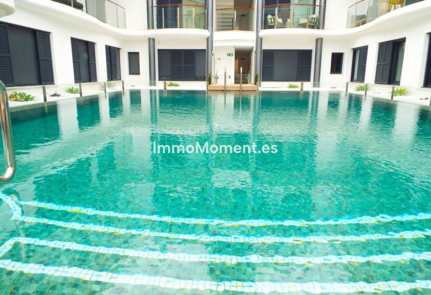 Revente - Appartement - Estepona  - Estepona Centro