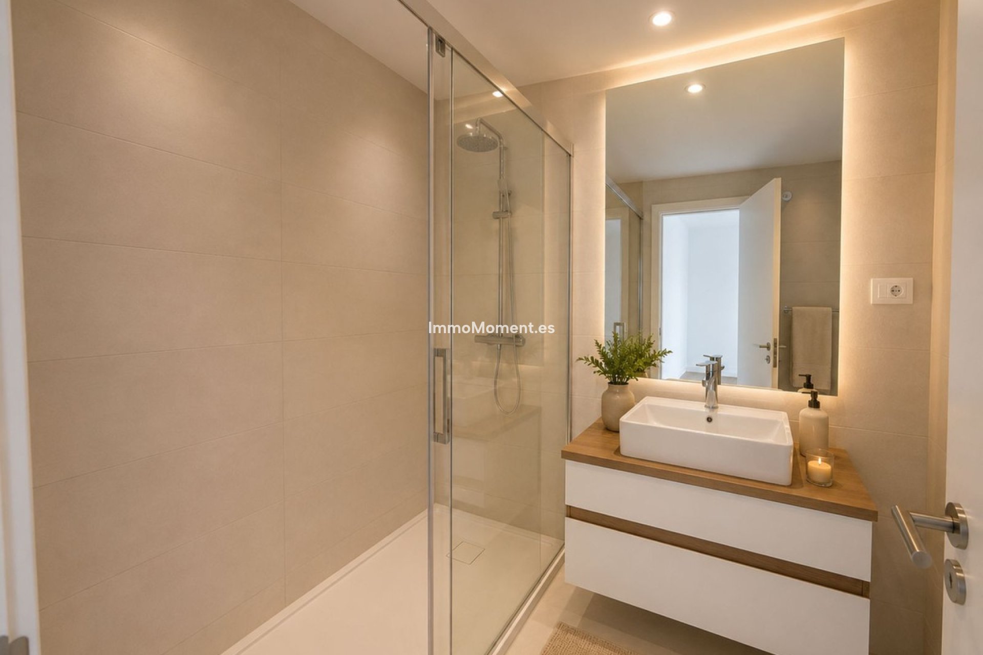 Revente - Appartement - Estepona  - Estepona Centro