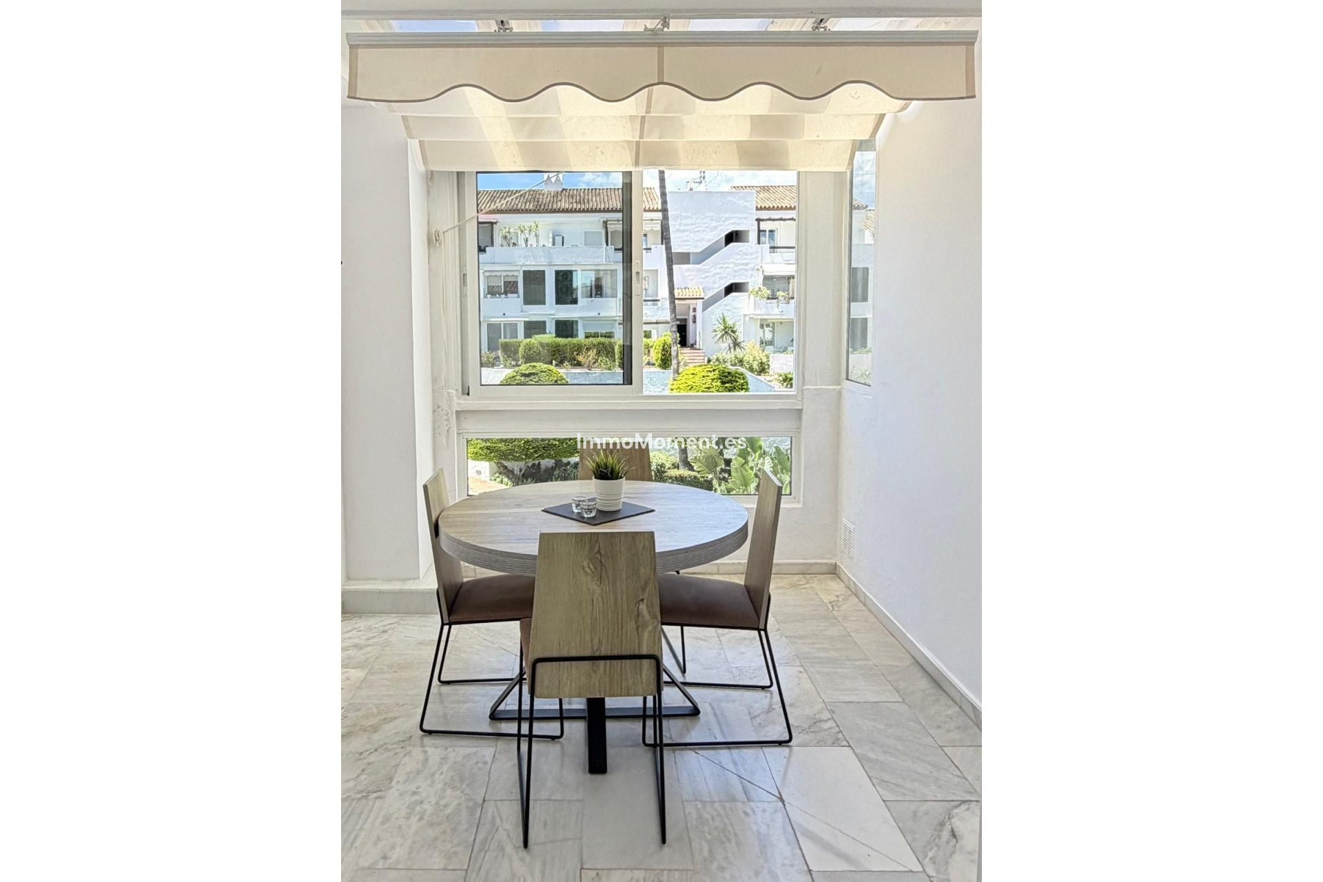 Revente - Appartement - Estepona  - Estepona Centro
