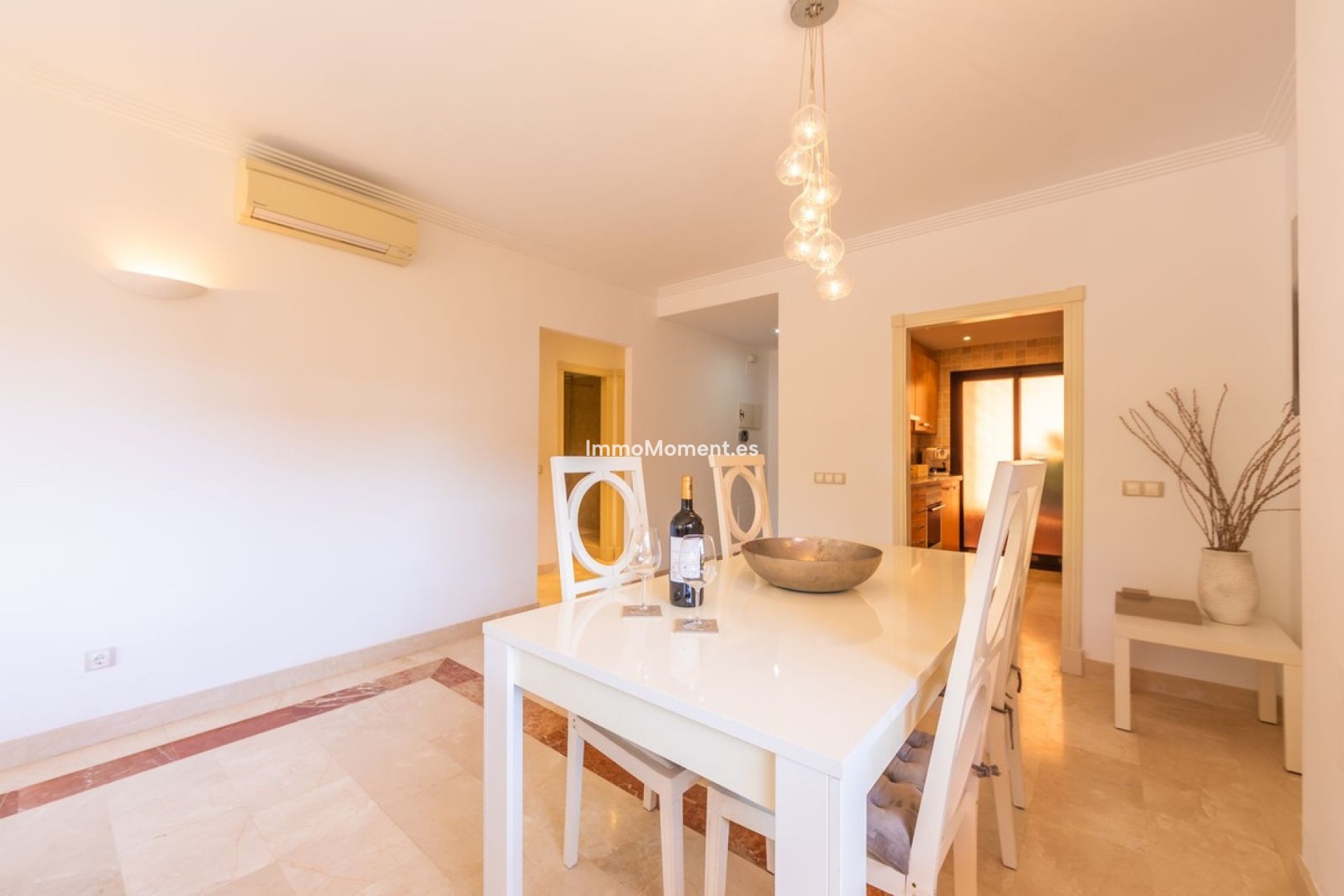 Revente - Appartement - Estepona  - Estepona Centro