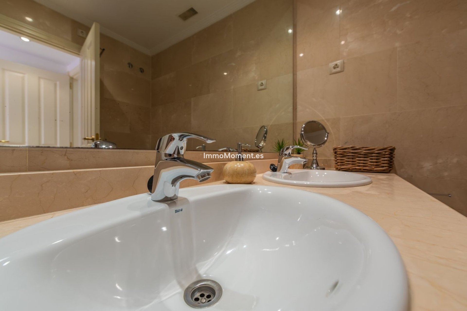 Revente - Appartement - Estepona  - Estepona Centro